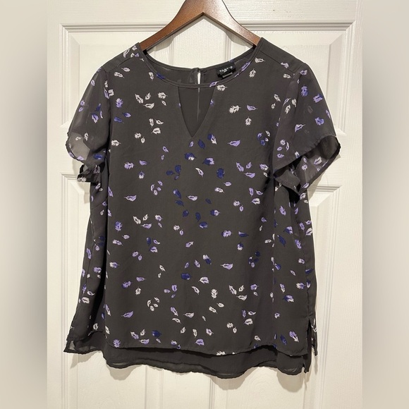 Torrid Size 00 XL 0X Grey & Purple Feather Chiffon Blouse  #94785 - Picture 6 of 13